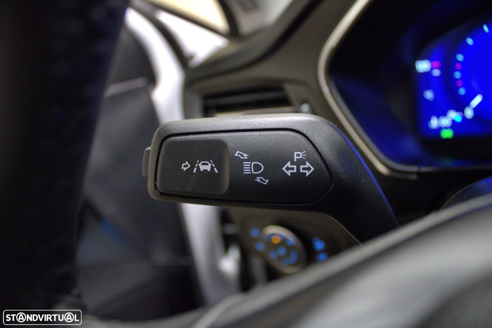 Ford Focus 1.0 EcoBoost MHEV Active X - 50