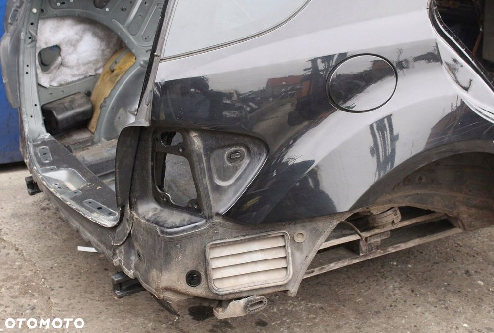 ĆWIARTKA BŁOTNIK TYŁ PRAWY MERCEDES ML W164 197 - 2