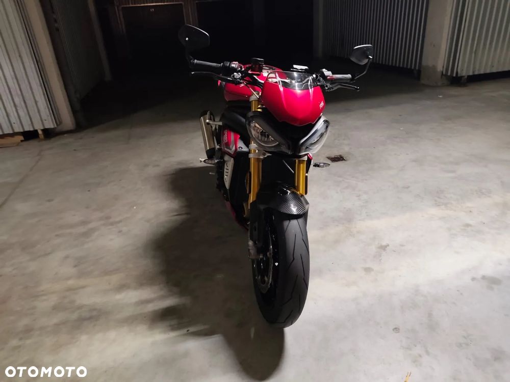 Triumph Speed Triple - 8