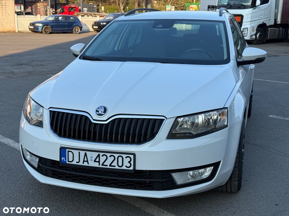 Skoda Octavia - 2