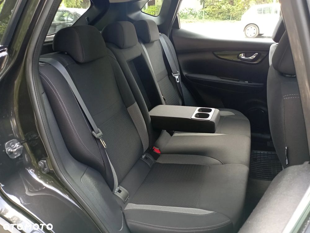 Nissan Qashqai 1.6 DIG-T Acenta - 10