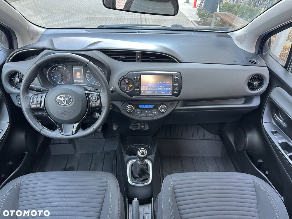 Toyota Yaris 1.5 Premium - 7