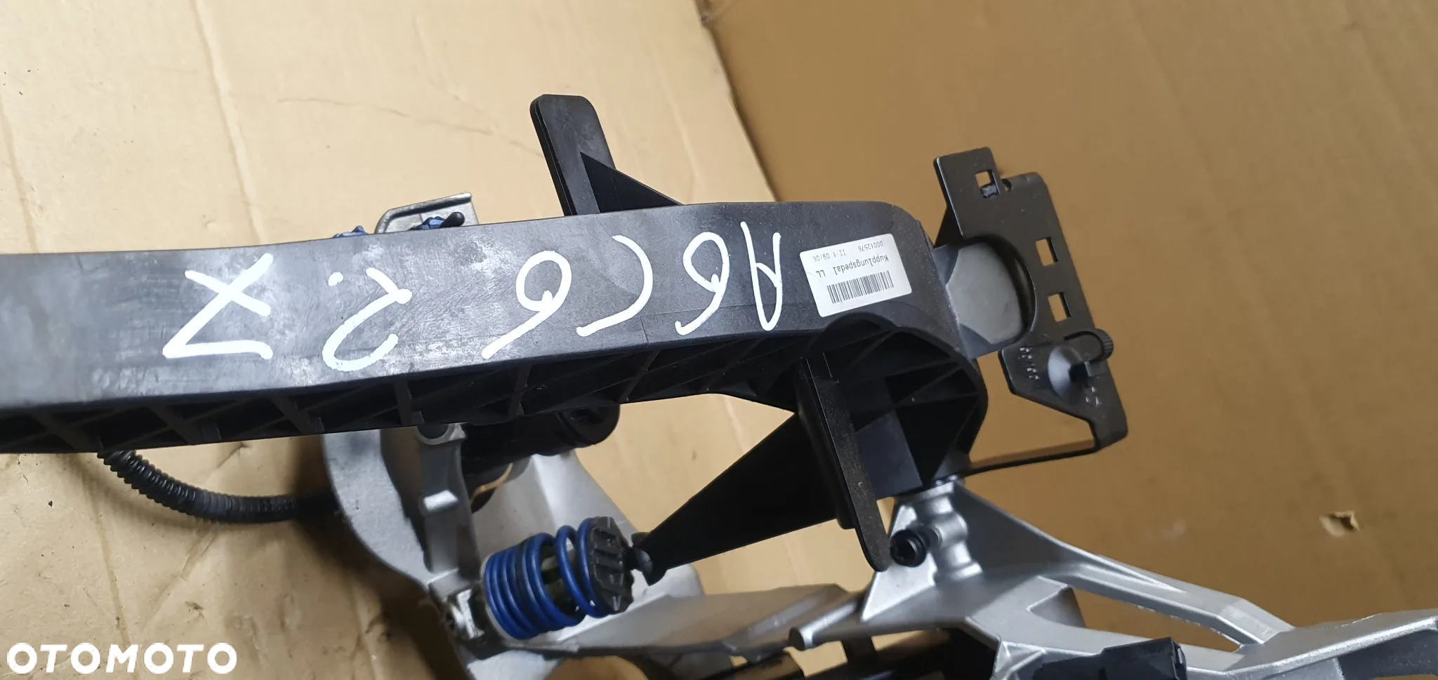 Pedały pedał hamulca sprzęgła Audi A6 C6 4F1721117D 4F1721316 - 8