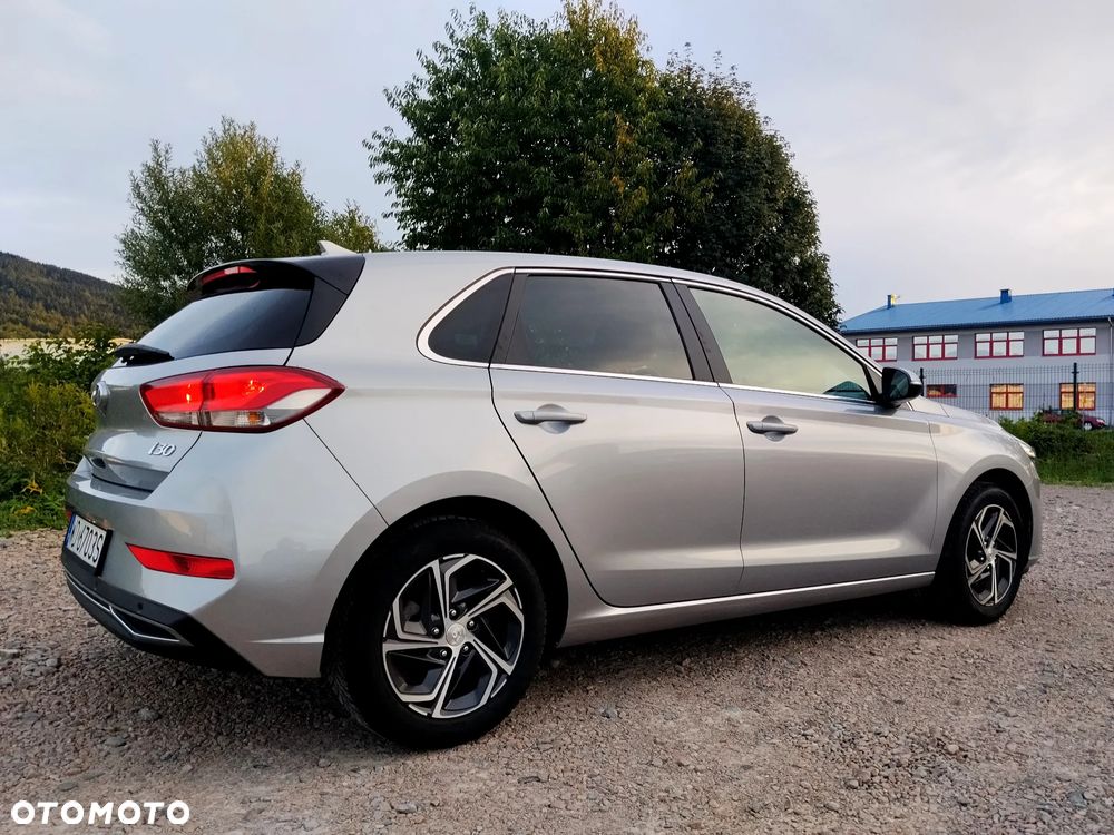 Hyundai i30 1.5 DPI Smart - 8