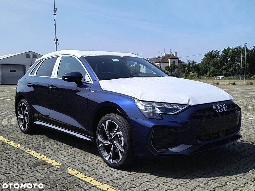 Audi A3 Sportback - 2