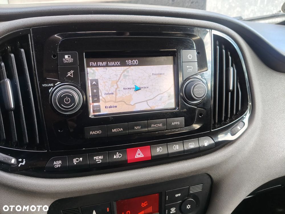 Fiat Doblo 1.4 T-Jet 16V Emotion - 15
