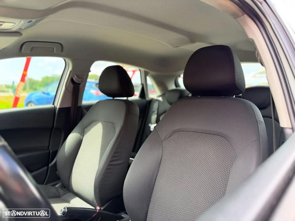 Audi A1 Sportback 1.6 TDI S-line - 19