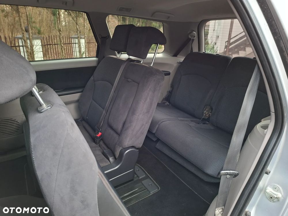 Mitsubishi Grandis - 22