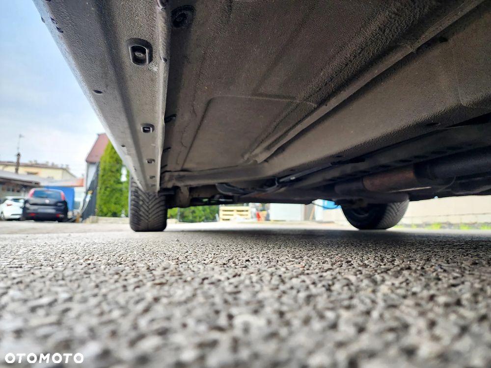 Opel Astra 1.4 Turbo 150 Jahre - 14