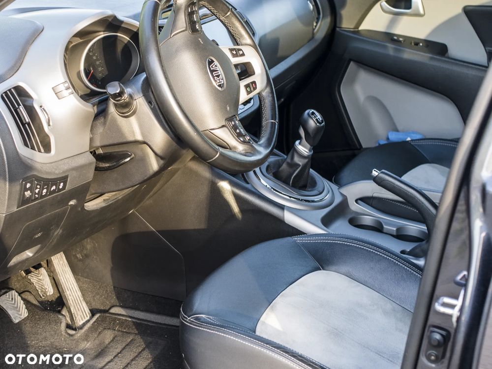 Kia Sportage 1.7 CRDI Business Line M 2WD - 11