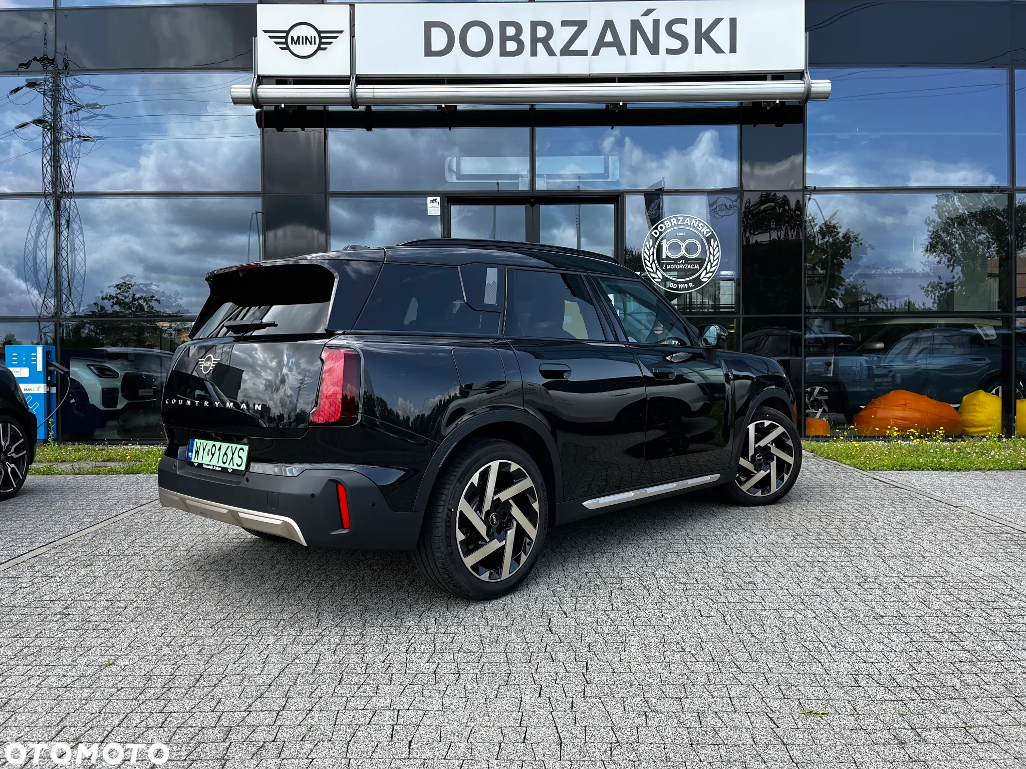 MINI Countryman E 66.5kWh Linia Favoured - 3