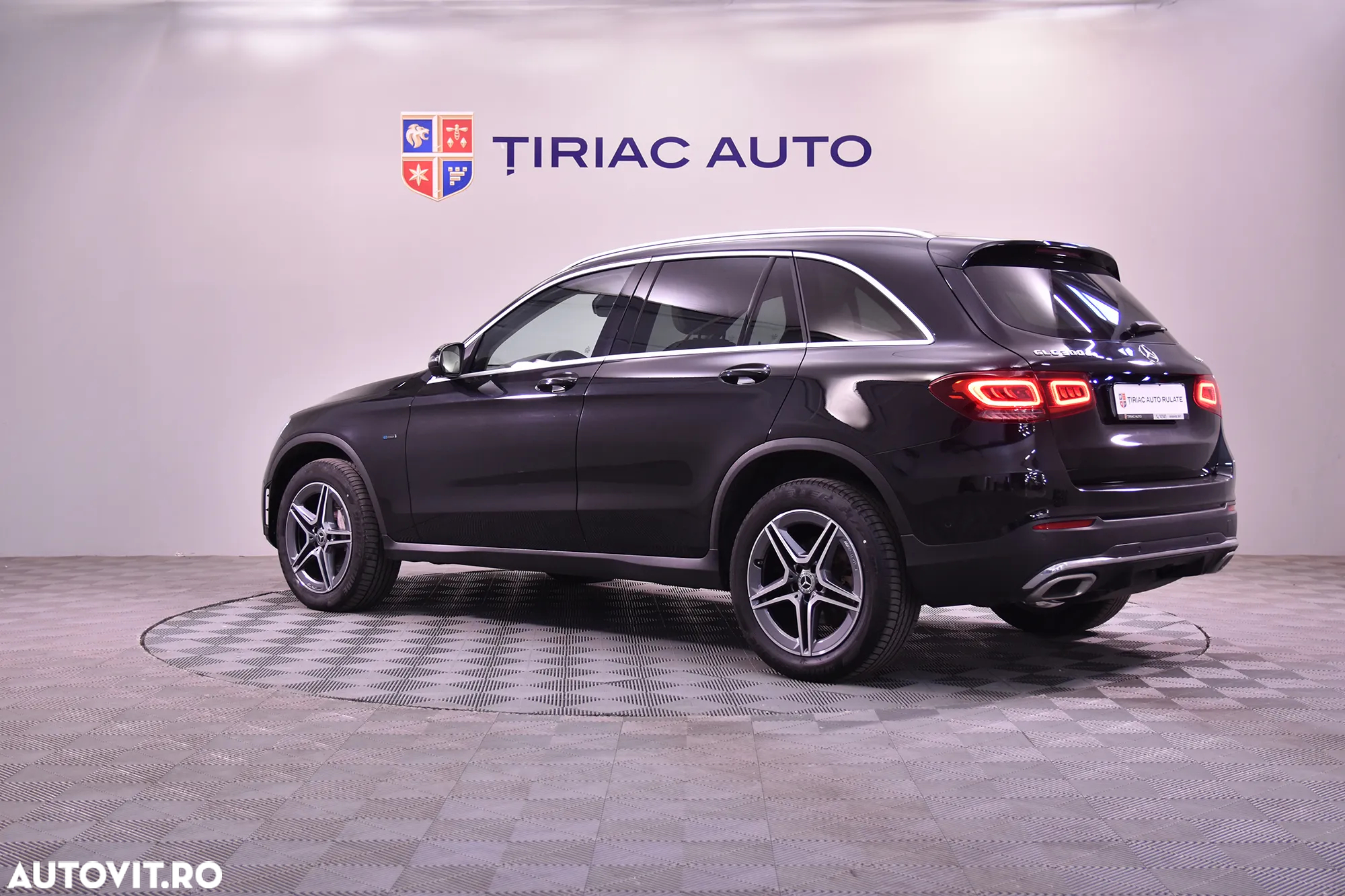 Mercedes-Benz GLC - 3