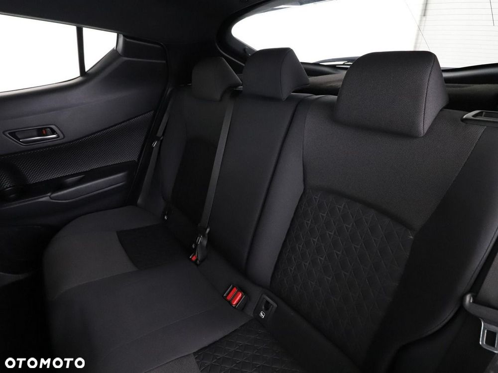 Toyota C-HR Style - 17