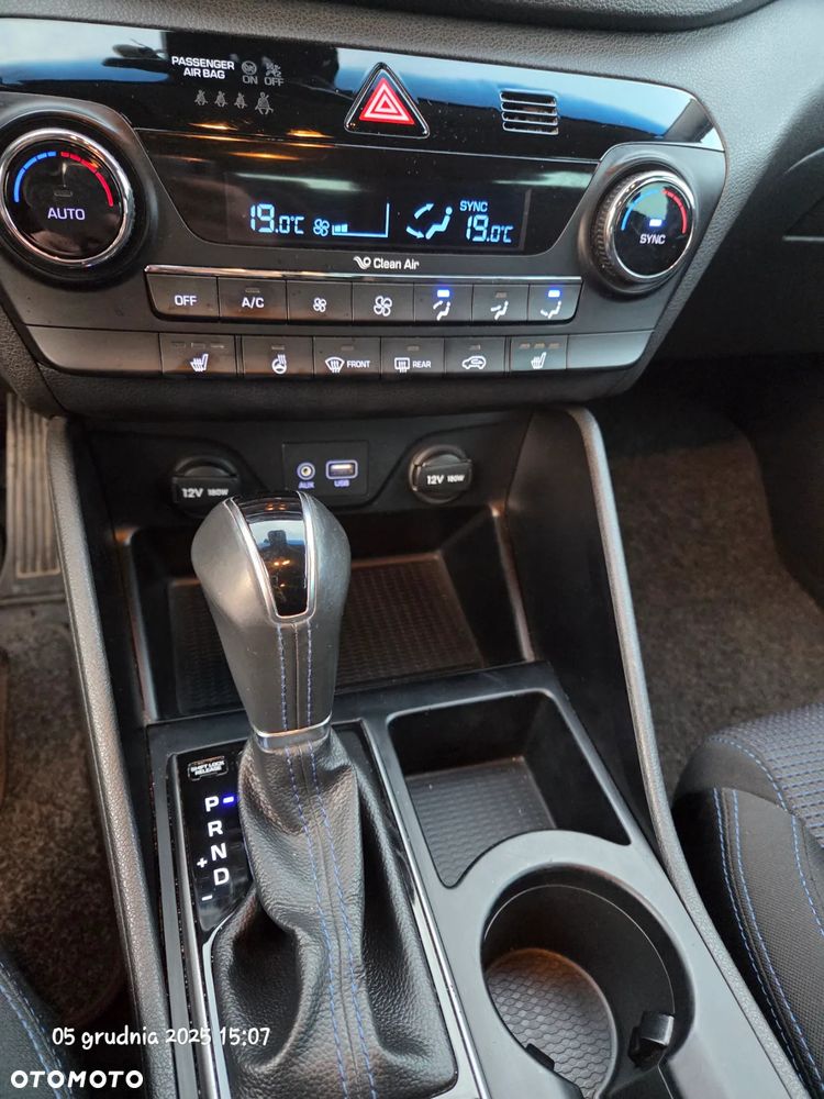 Hyundai Tucson 1.7 CRDI BlueDrive Style 2WD DCT - 11