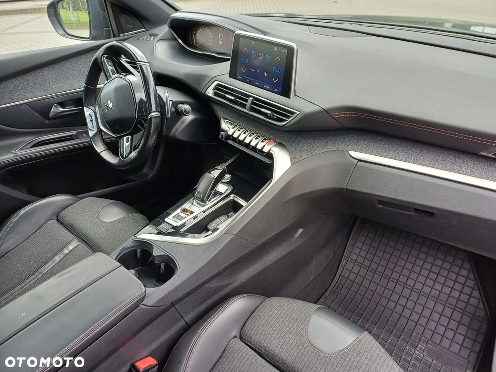 Peugeot 5008 BlueHDi 130 EAT8 GT - 33