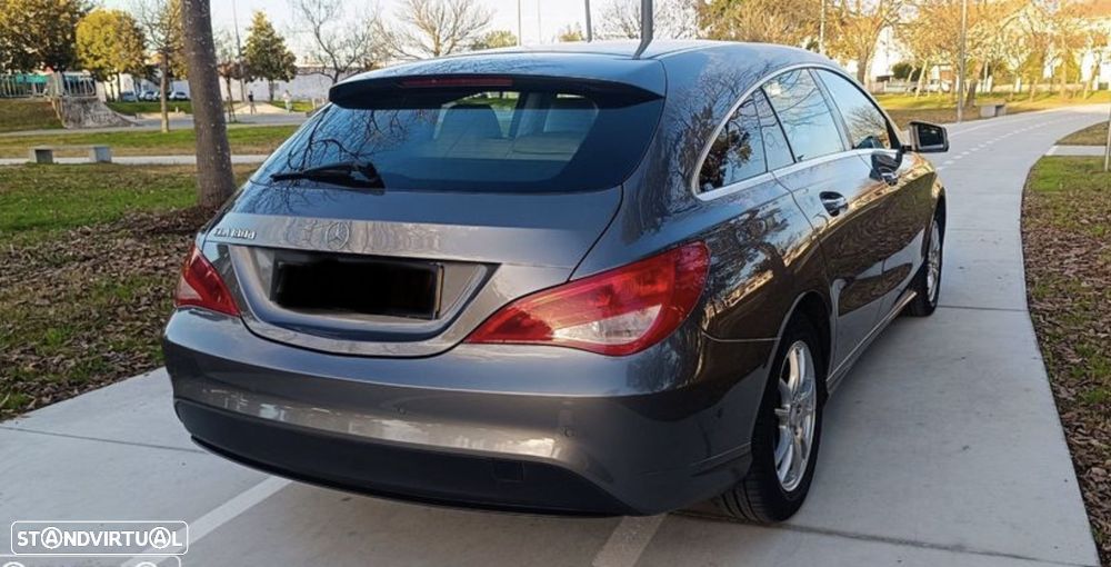 Mercedes-Benz CLA 180 d Shooting Brake - 5