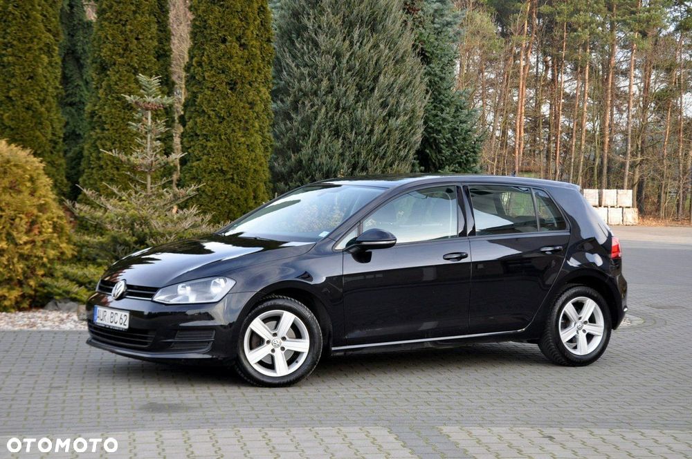 Volkswagen Golf - 11