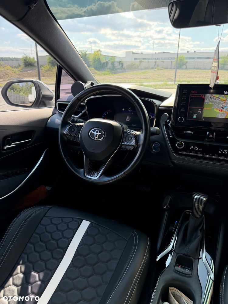 Toyota Corolla - 19