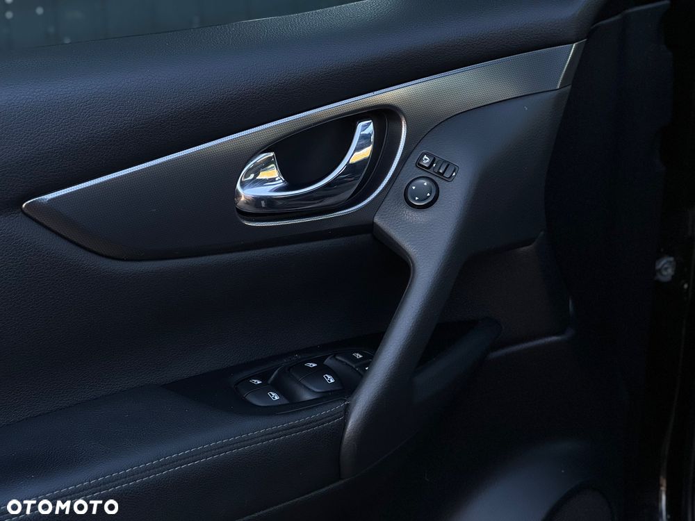 Nissan Qashqai 1.3 DIG-T ACENTA - 31