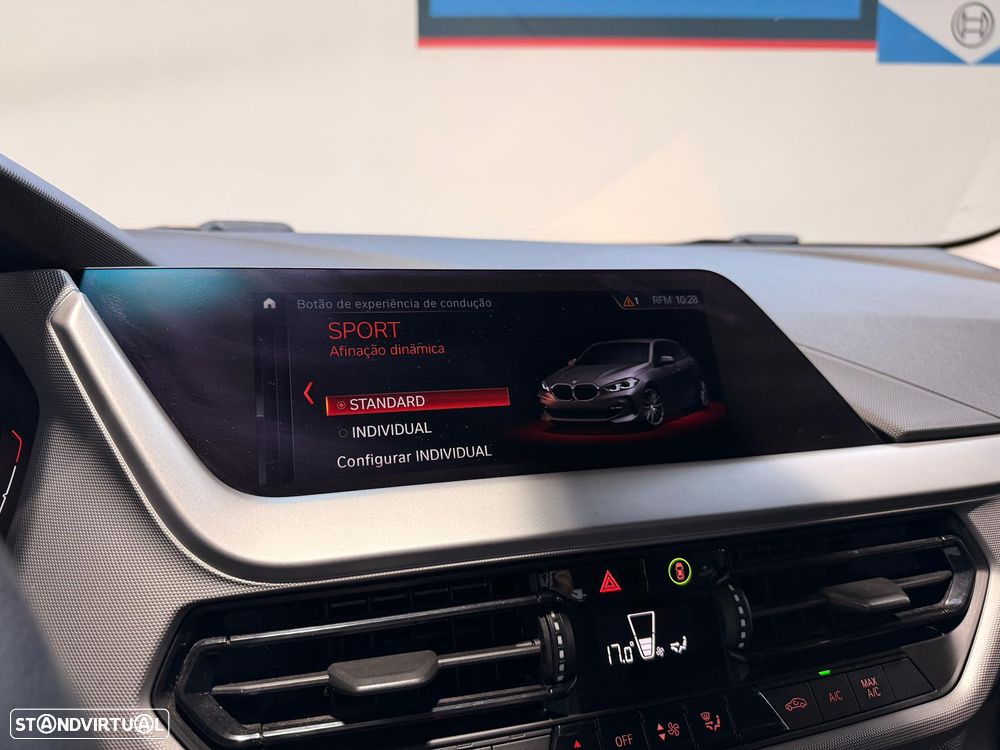 BMW 118 i Auto - 26