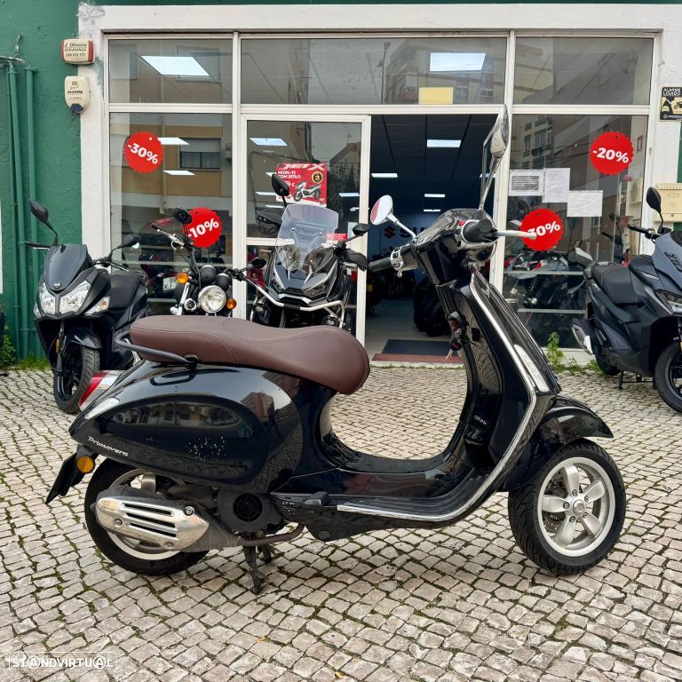 Vespa Primavera 125 - 18