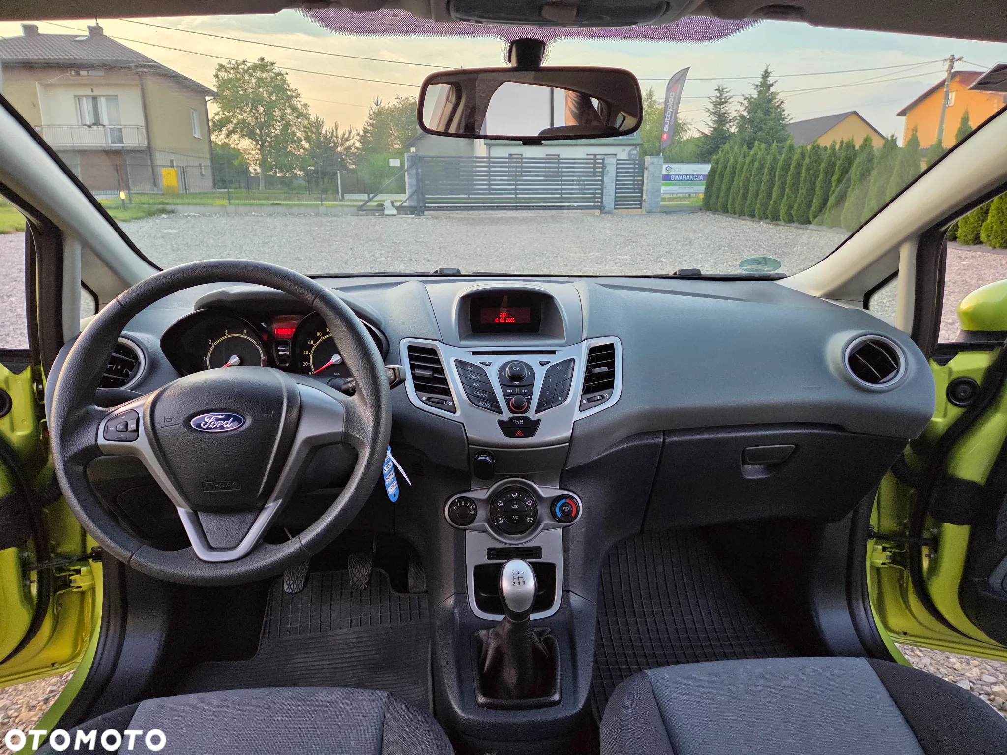Ford Fiesta 1.25 Ambiente - 8
