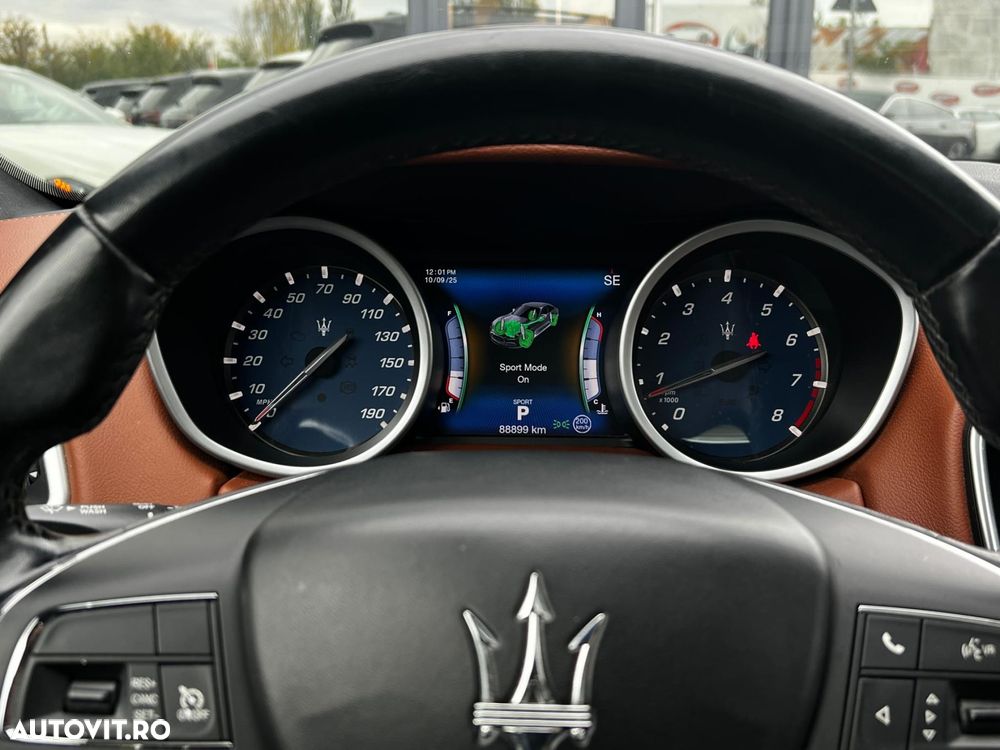 Maserati Ghibli - 18
