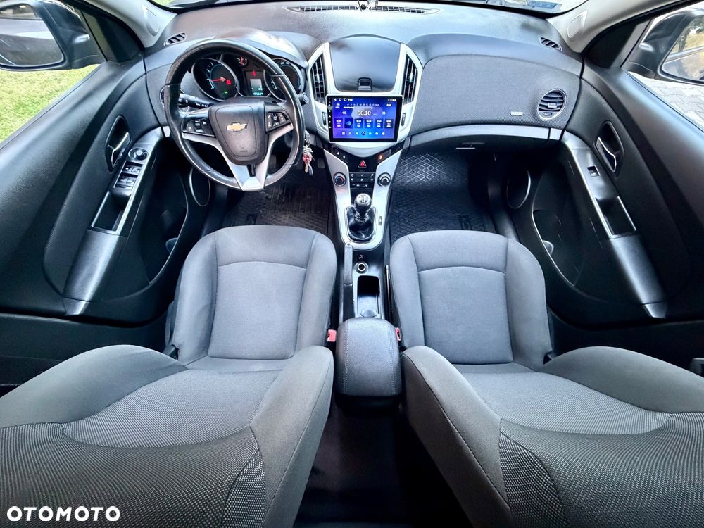 Chevrolet Cruze 1.8 LTZ - 8
