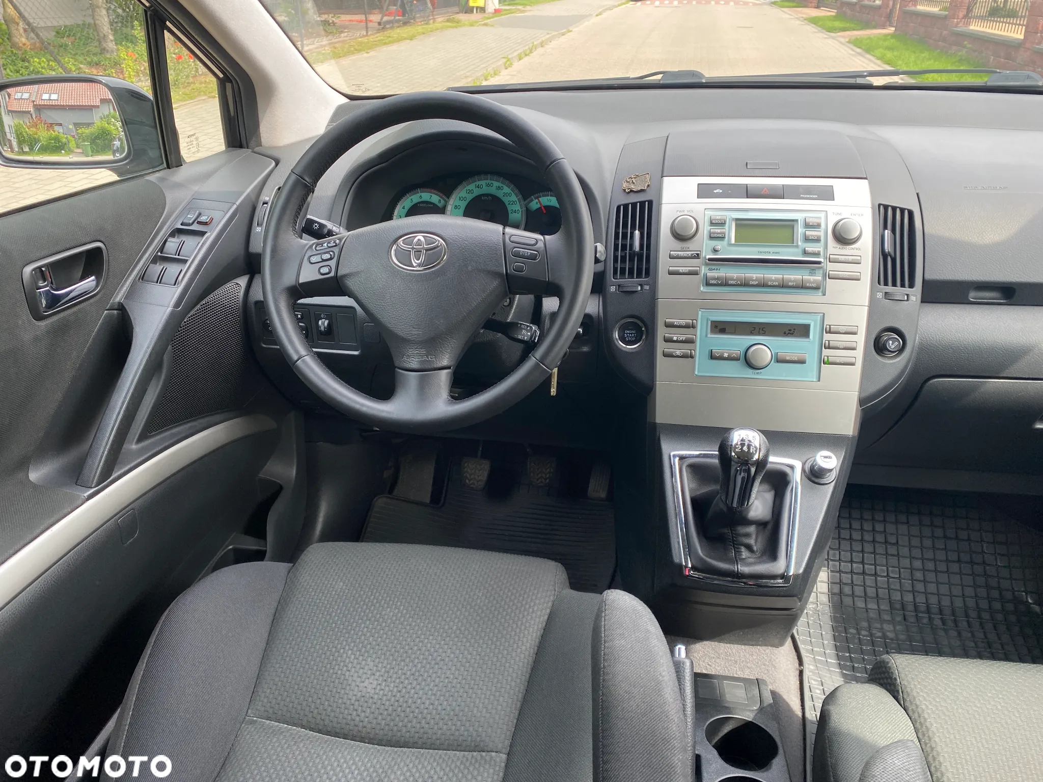 Toyota Corolla Verso 1.8 Premium + 7os - 15