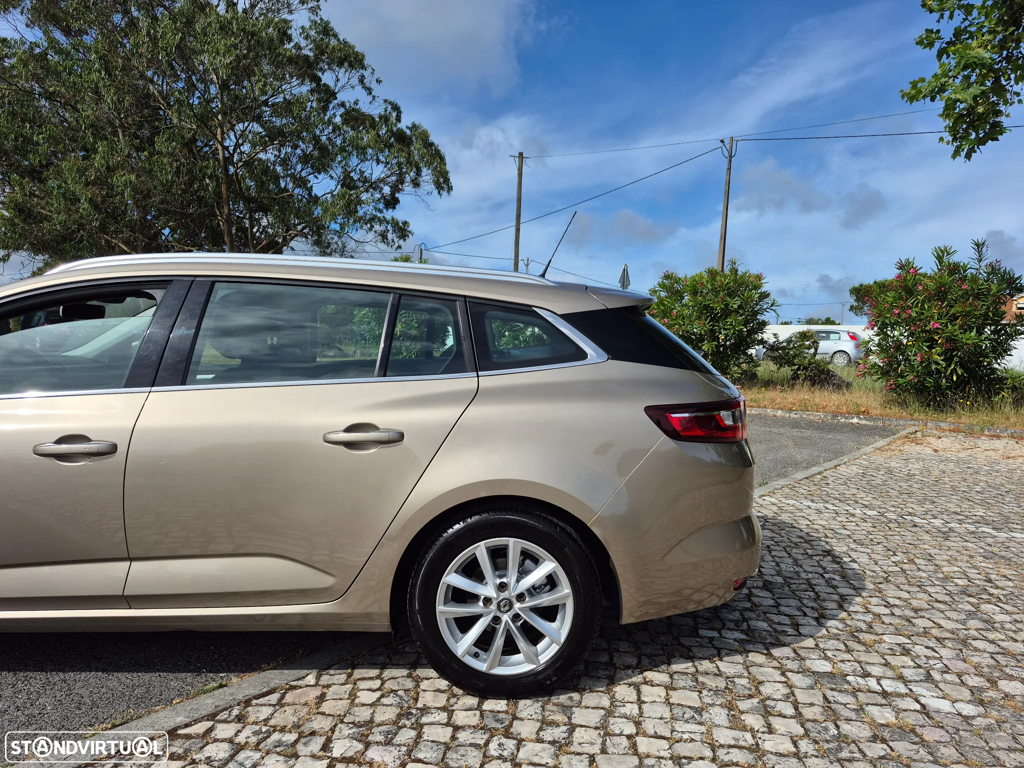 Renault Mégane Sport Tourer 1.2 TCE Intens - 3