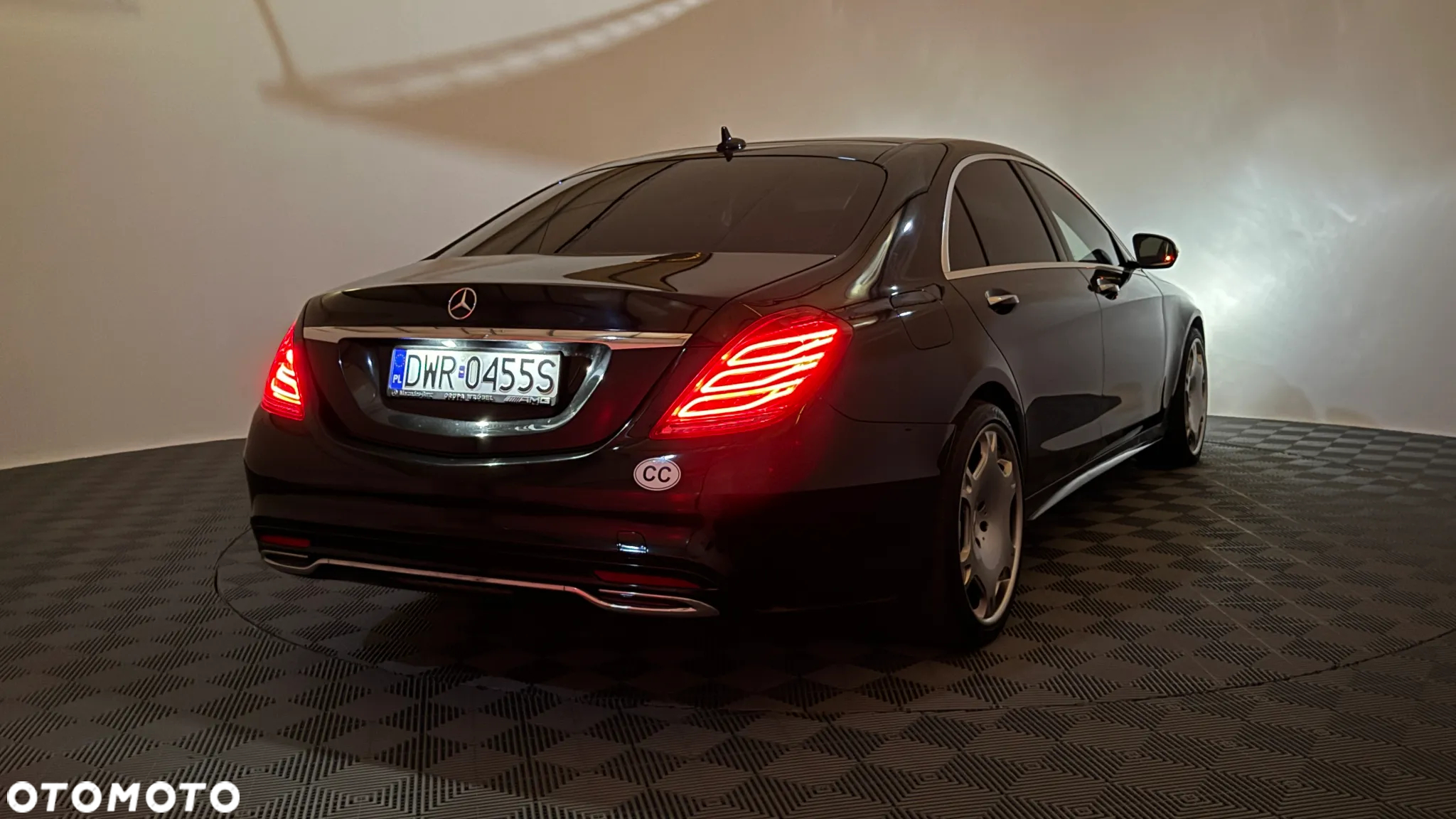 Mercedes-Benz Klasa S 350 d 4-Matic L 9G-TRONIC - 32