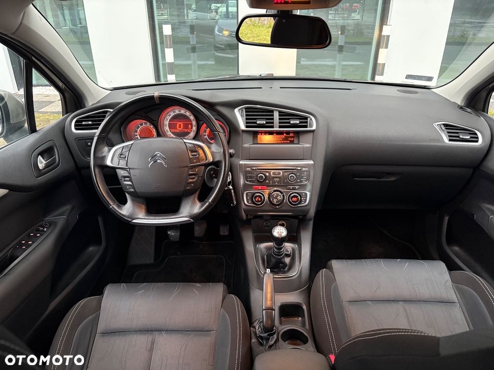Citroën C4 1.6 HDi SX - 9
