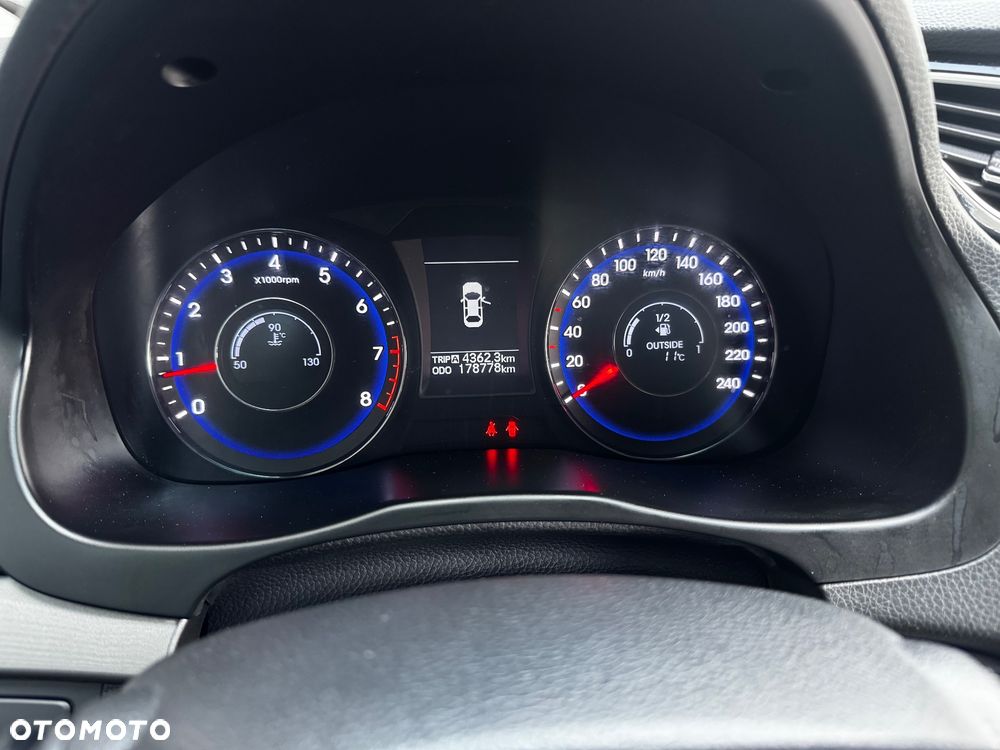 Hyundai i40 - 18