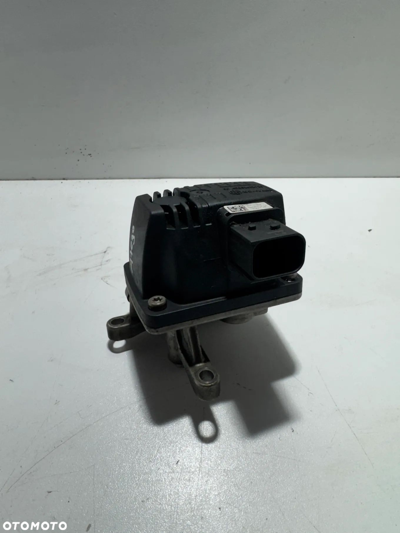 Wtrysk Dozownik AdBlue Mercedes Actros MP4 Antos Atego A0001403939 - 1