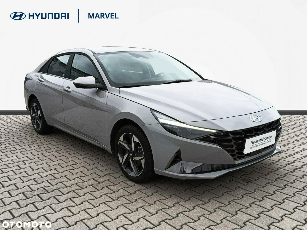 Hyundai Elantra - 3