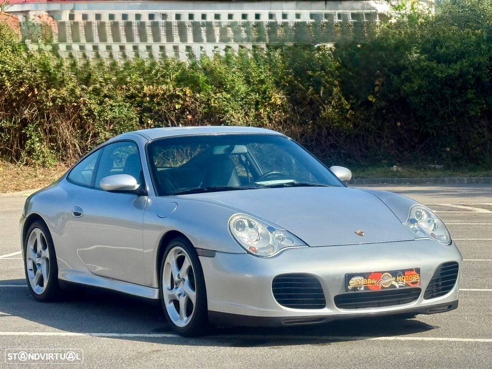 Porsche 911 (996) Carrera 4S - 8