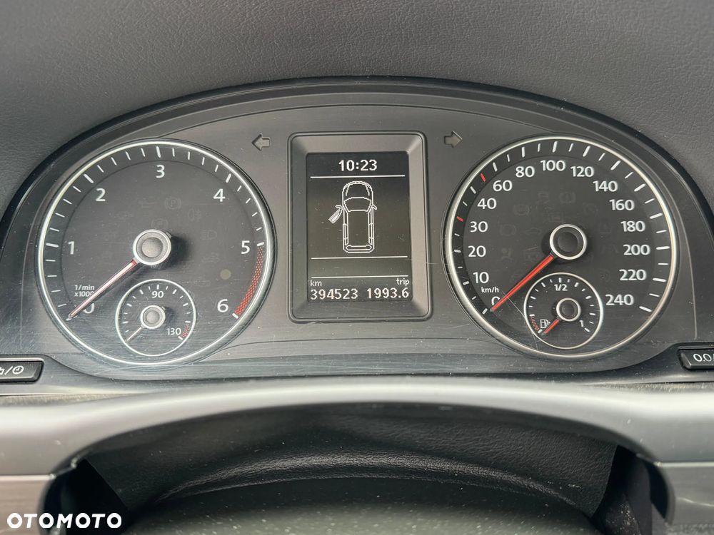 Volkswagen Touran 1.6 TDI DPF Comfortline DSG - 19