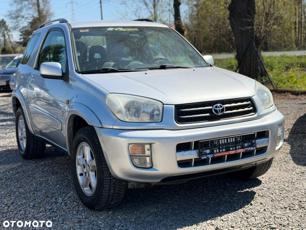 Toyota RAV4 - 2