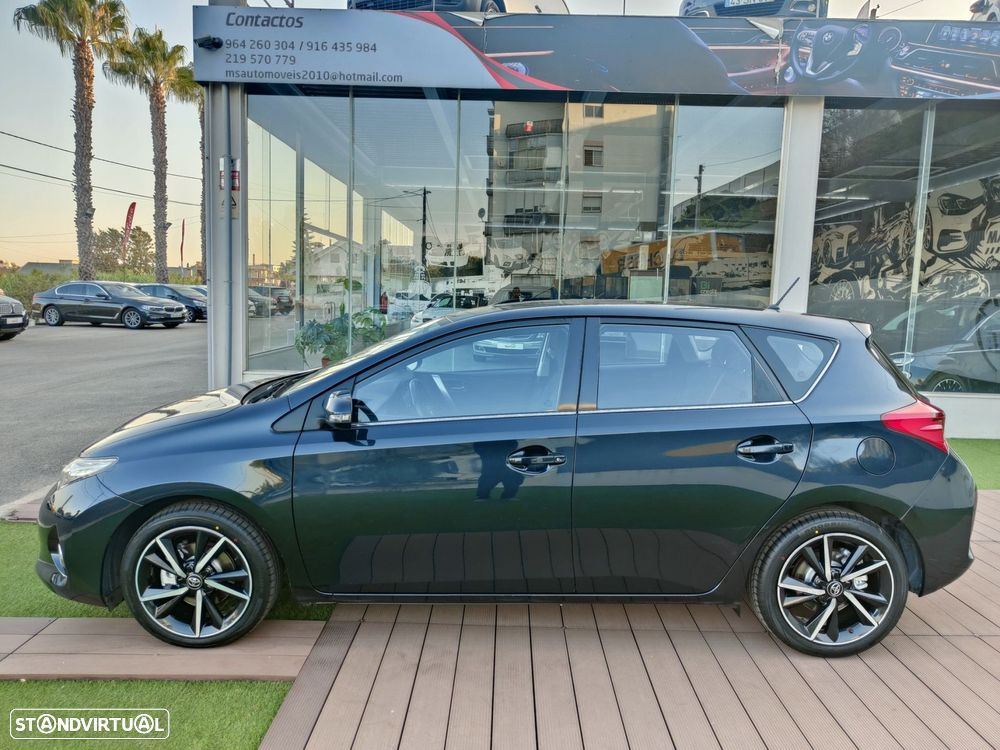 Toyota Auris 1.4 D-4D Com.+P.Sport+Navi - 10