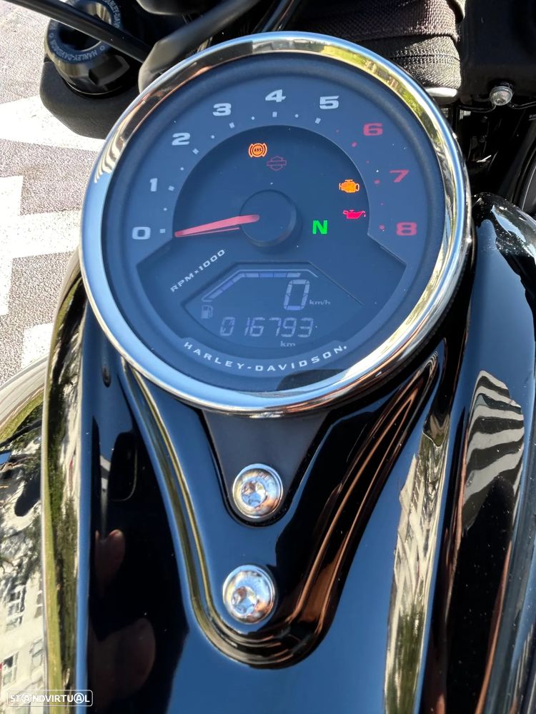 Harley-Davidson Softail Fat Bob 114 - 19