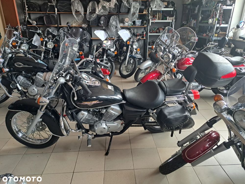 Honda Shadow - 12