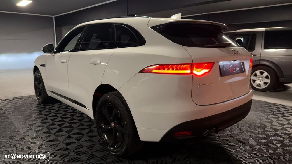Jaguar F-Pace 2.0 i4D R-Sport AWD Aut. - 2