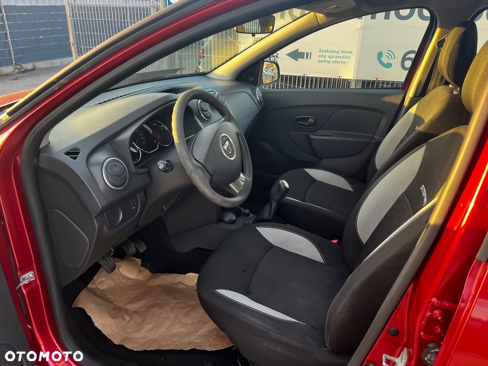 Dacia Sandero 0.9 TCe SL Celebration - 8
