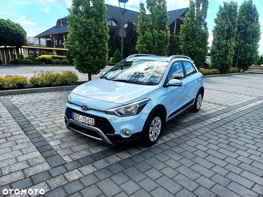 Hyundai i20 blue 1.4 Active Select - 11