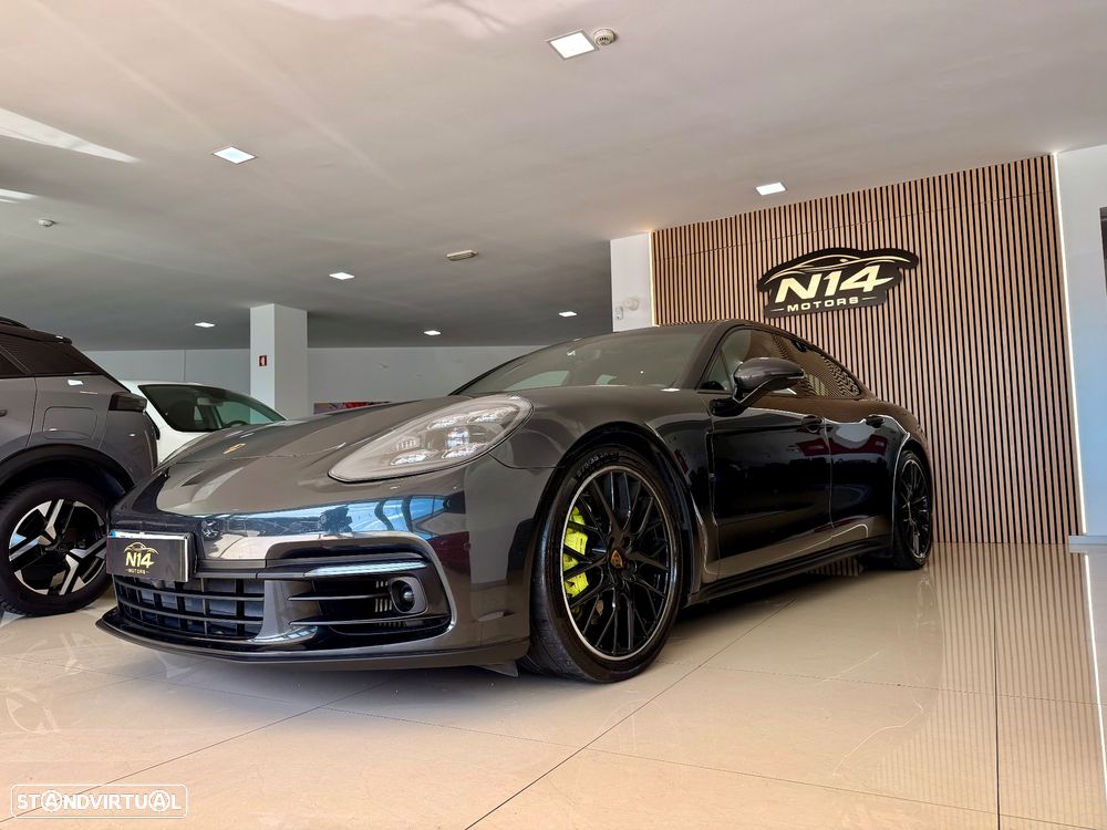 Porsche Panamera - 2