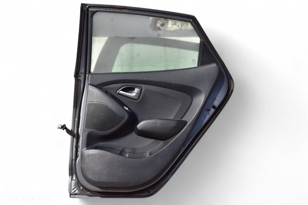 Drzwi Prawy Tył HYUNDAI IX35 I Przedlift 09-12 kod lakieru: ZAR - 7