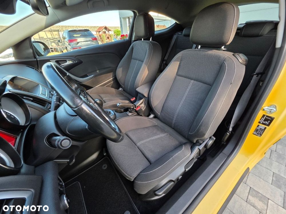 Opel Astra - 16