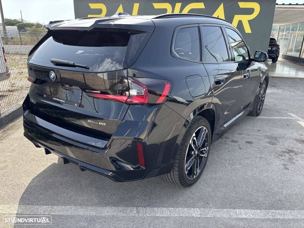 BMW iX1 eDrive20 Pack Desportivo M Pro - 8