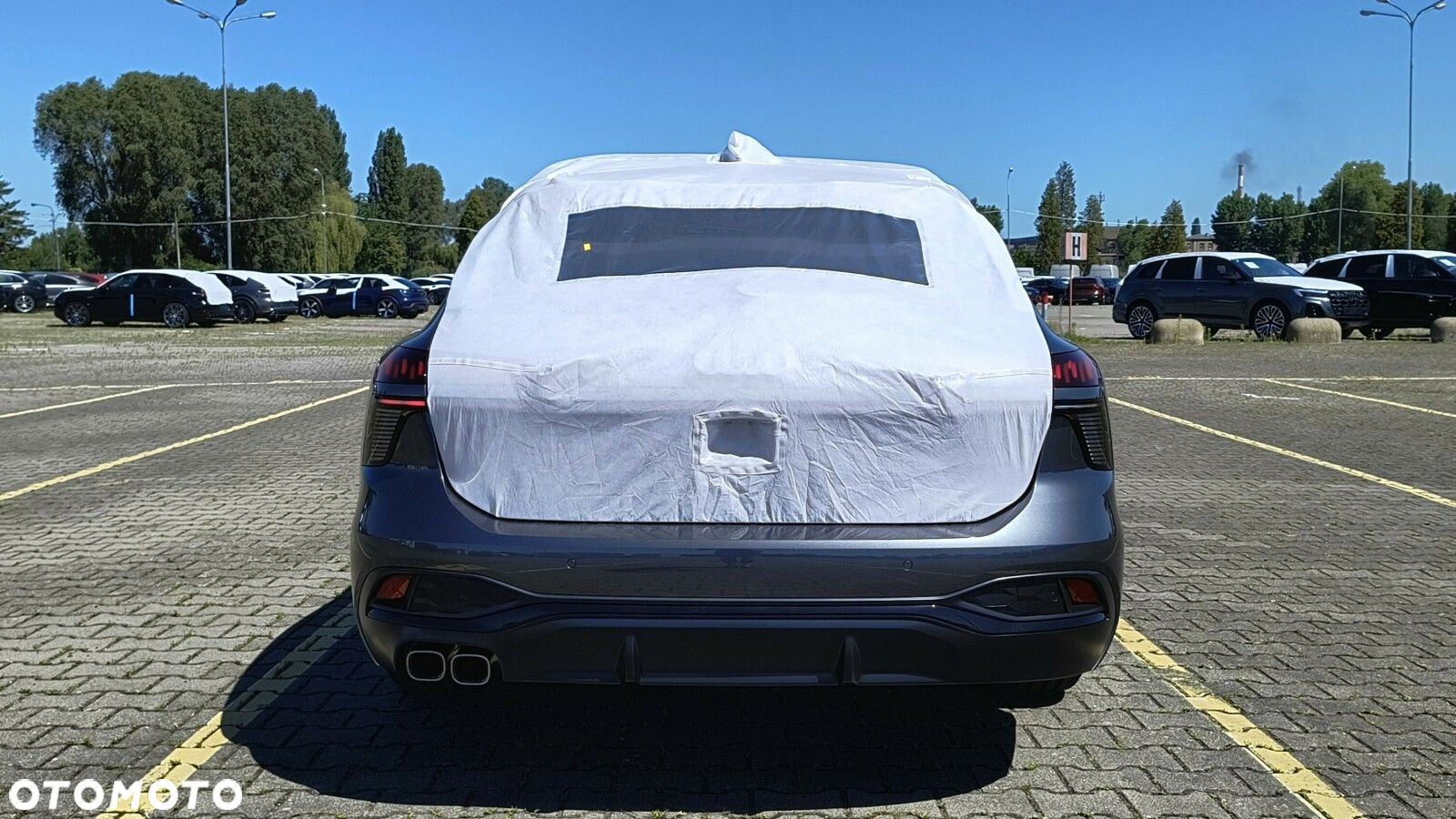 Audi A6 - 12
