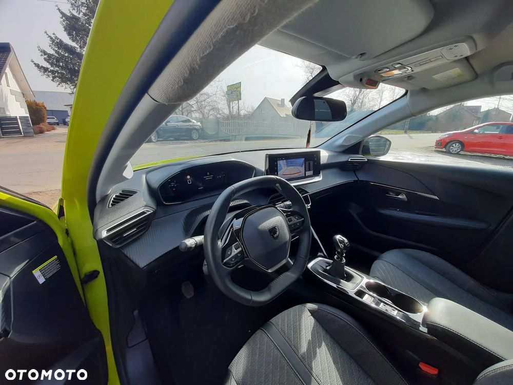 Peugeot 208 1.2 PureTech Allure S&S - 15